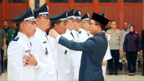 Usai Dilantik, KDS Ajak Kepala Desa Antar Waktu Kerja Keras, Kerja Cerdas, Kerja Ikhlas dan Kerja Tuntas